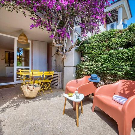 Le Lavandou "Cavaliere" -Rez De Jardin Bord De Mer , Atom Екстериор снимка
